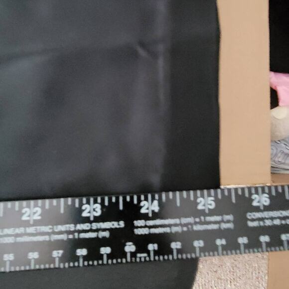 NEW L'AGENCE Women's High Rise Satin Effect Suiting Ankle Trouser Black Size S - Picture 13 of 13